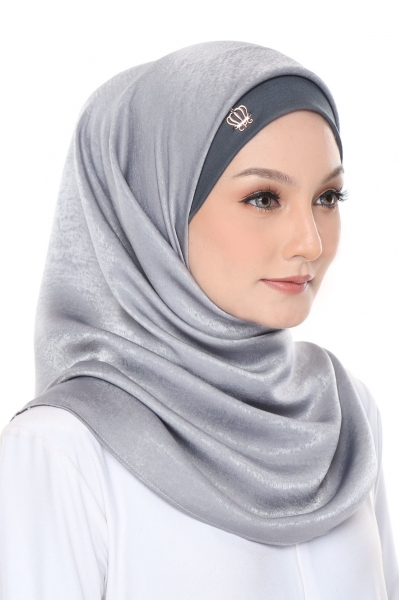 ISABELLE - GREY SCREEN